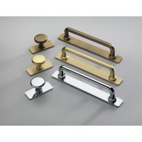 Banbury Cabinet Bar Handle on Backplate - 128mm Centres